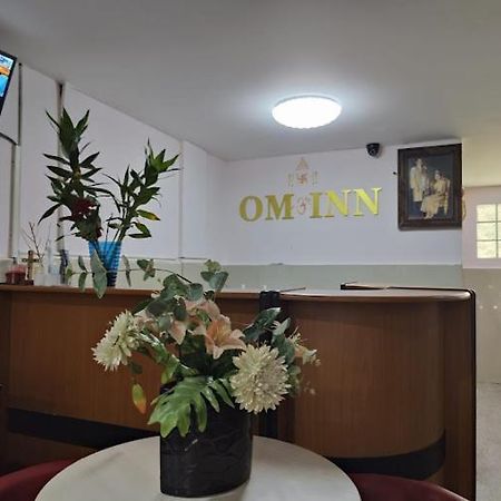Om Inn Bangkok Exterior photo